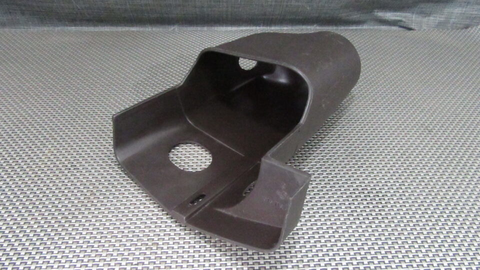 915.118.000 PROTEZIONE GUSCIO SCATOLA DEVIO LUCI PER FIAT 127 COLORE MARRONE - COLORE GRIGIO - IMPORTANTE! PRIMA DI ORDINARE - CONFRONTA LE IMMAGINI ED ASSICURATI DI VERIFICARE LA COMPATIBILITA' CON LA TUA VETTURA MARCA PRODUZIONE DELL'EPOCA ( RIF. CODICE 915118000 – 4263928 ) FONDO DI MAGAZZINO 33027 - I 7