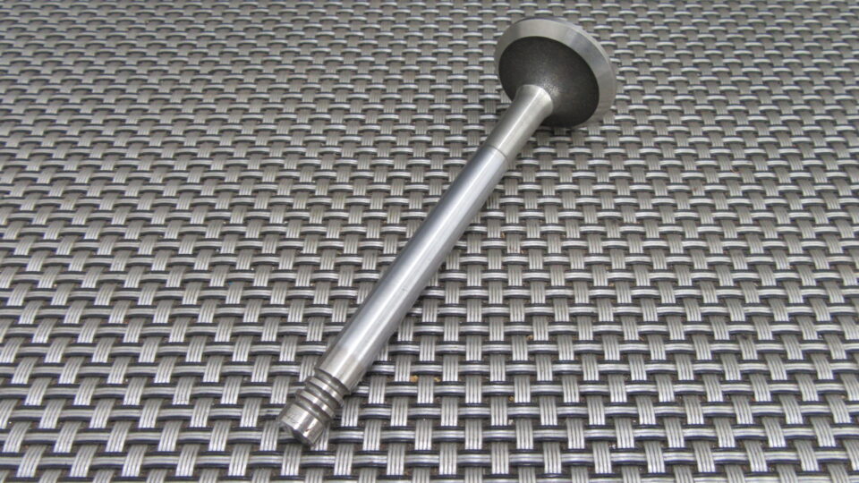 - ATE EX 1737 VALVOLA SCARICO PER FIAT - ALFA ROMEO - LANCIA - 31X8X100 - MISURE 31 x 8 x 100 - IMPORTANTE! PRIMA DI ORDINARE - CONFRONTA LE IMMAGINI ED ASSICURATI CHE SIA COMPATIBILE CON IL TUO MEZZO MARCA ATE ( RIF. CODICE 1737 ) FONDO DI MAGAZZINO 35210 - C7